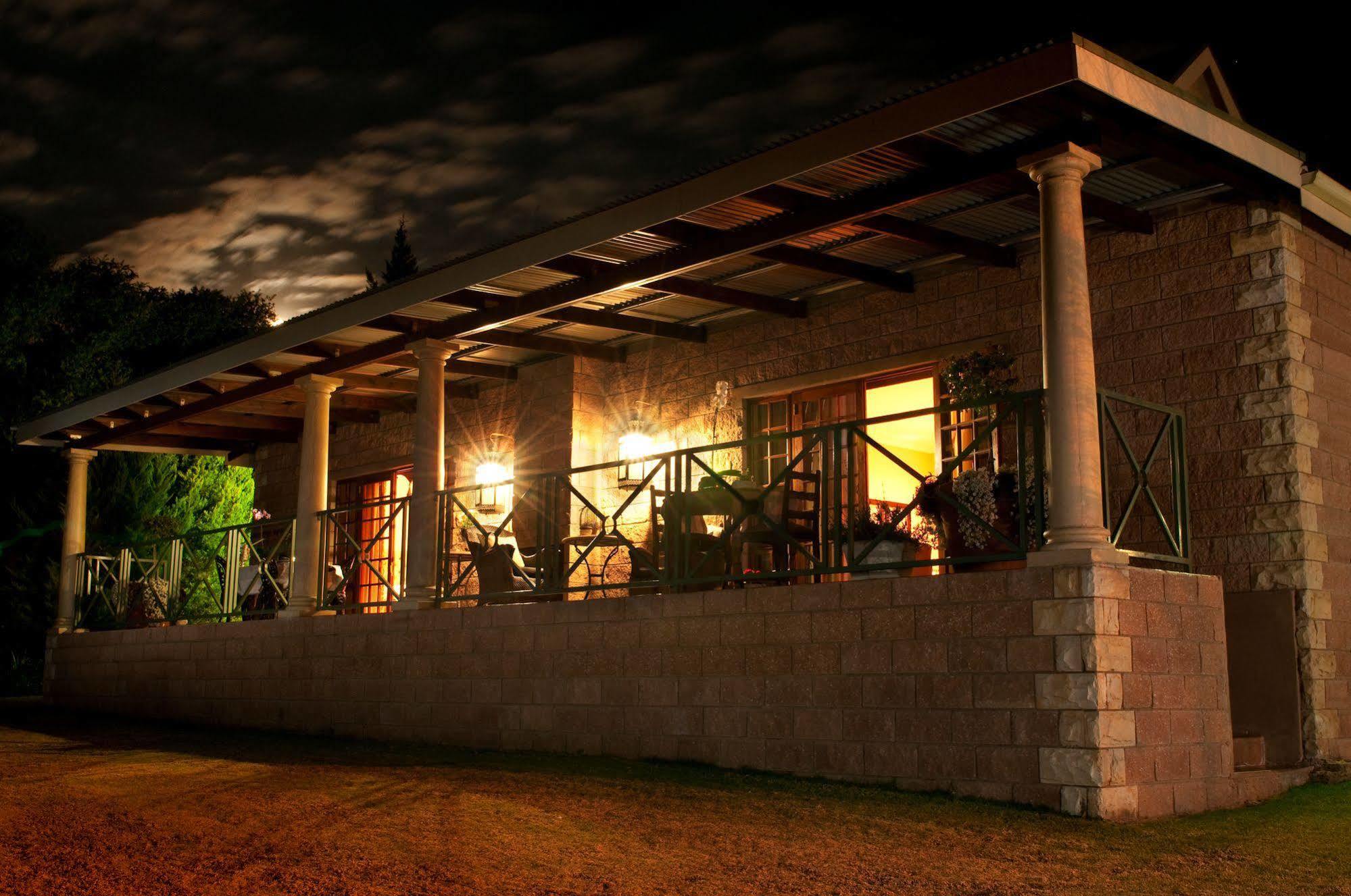Andes Clarens Guesthouse Екстериор снимка